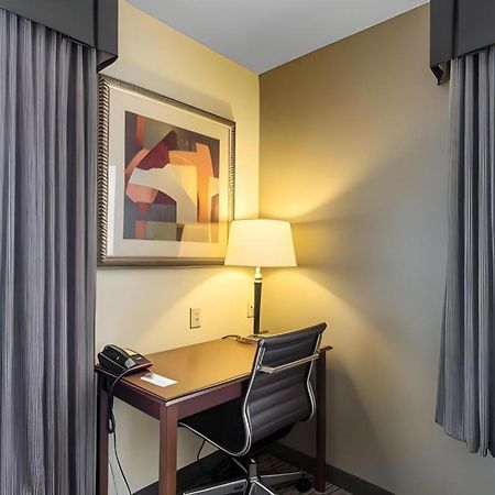 Comfort Inn & Suites Madisonville Zewnętrze zdjęcie