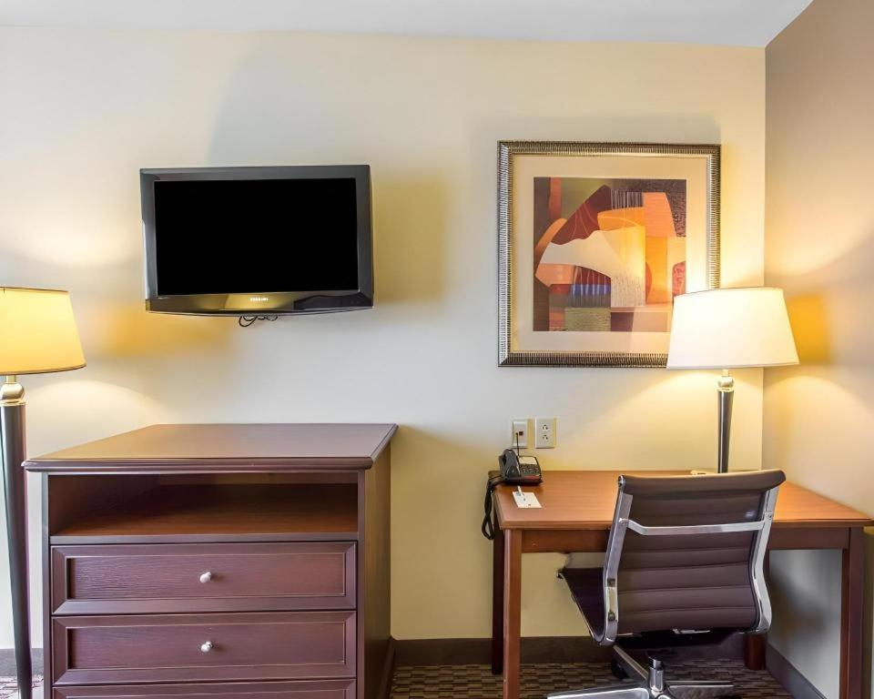 Comfort Inn & Suites Madisonville Zewnętrze zdjęcie