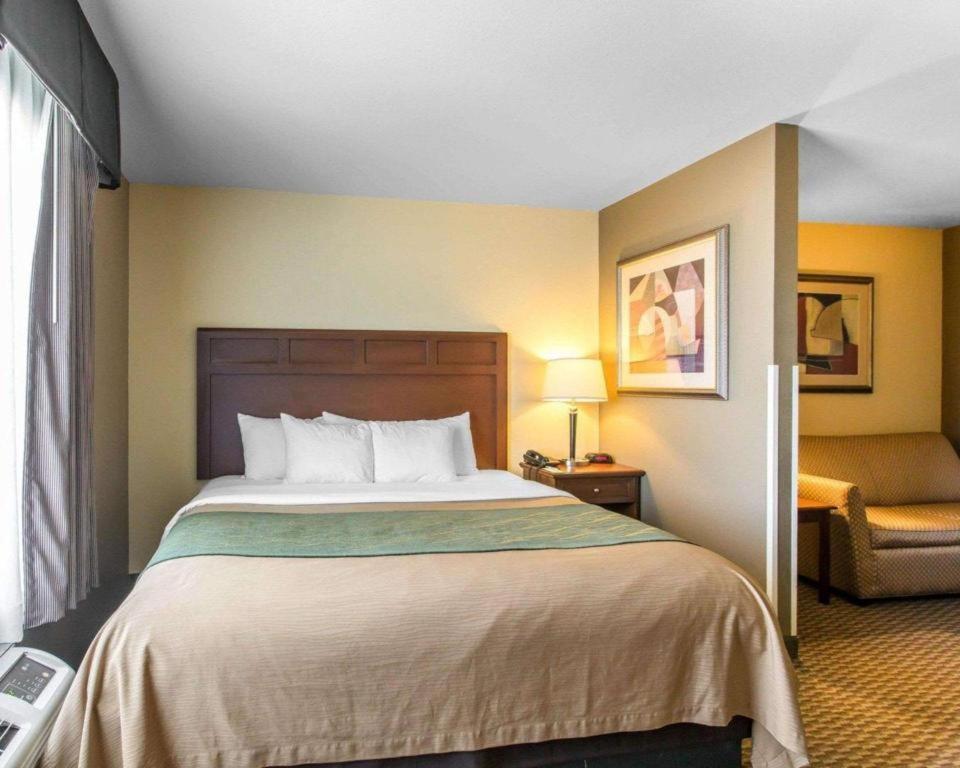 Comfort Inn & Suites Madisonville Zewnętrze zdjęcie