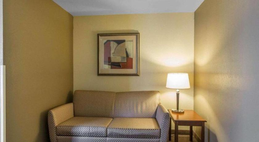 Comfort Inn & Suites Madisonville Zewnętrze zdjęcie