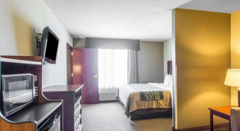 Comfort Inn & Suites Madisonville Zewnętrze zdjęcie